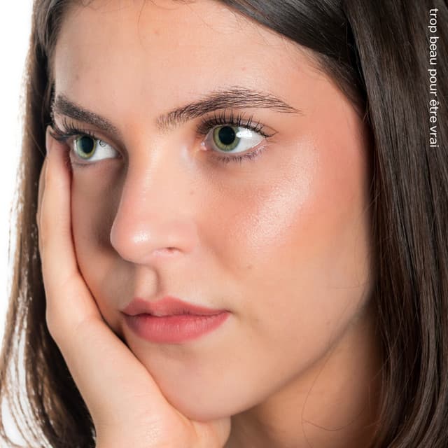 Trop beau pour être vrai by Coralie Fischer